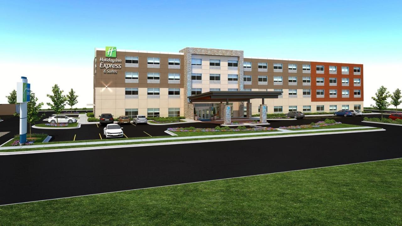 Holiday Inn Express & Suites - Parsons, An Ihg Hotel Exterior photo